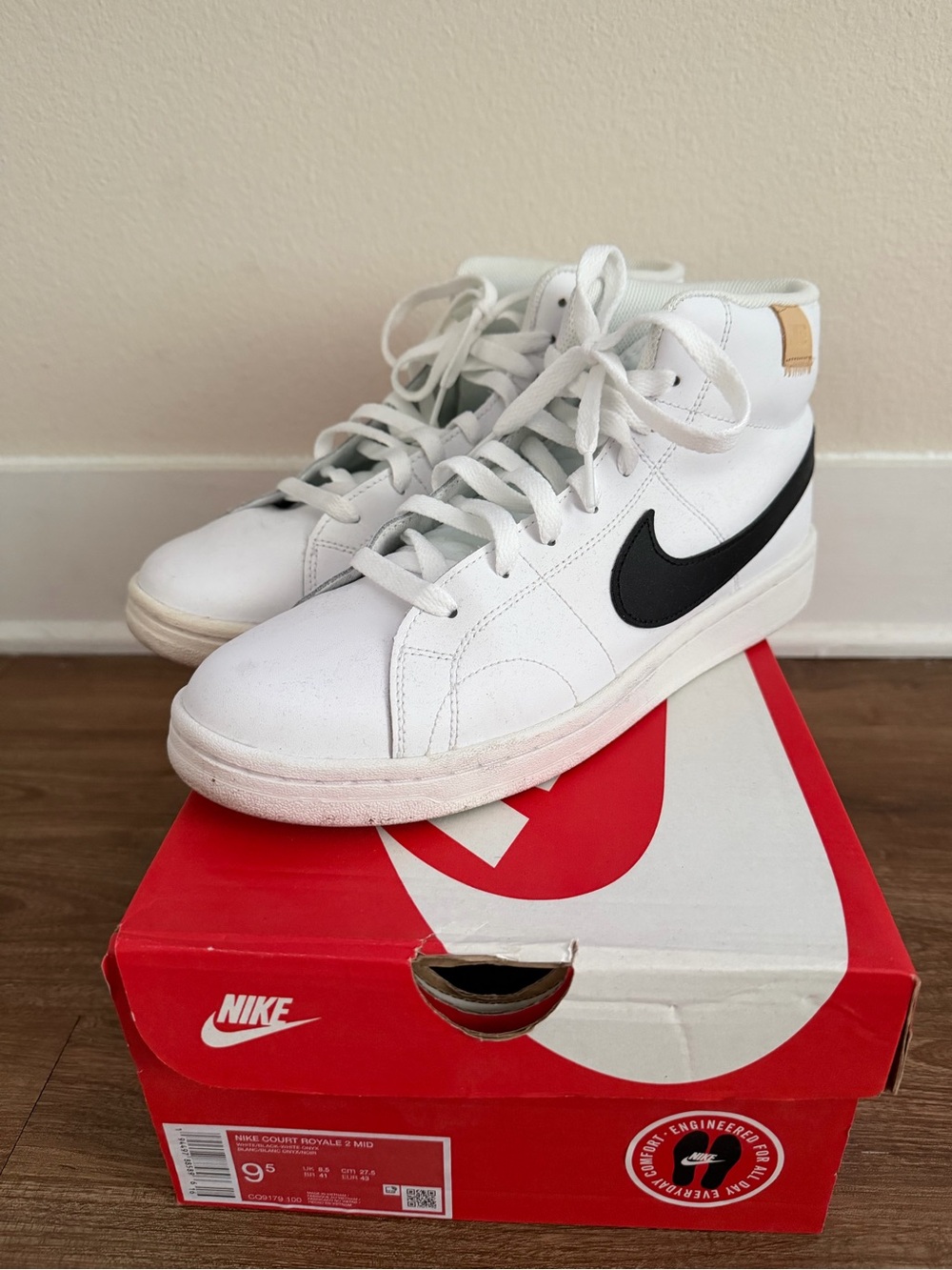 Worn Once | Nike Court Royale 2 Mid